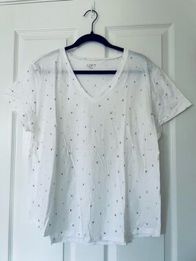 LOFT White with multicolor “LOVE” Print Tee | 100% Cotton Slub V-Neck Graphic